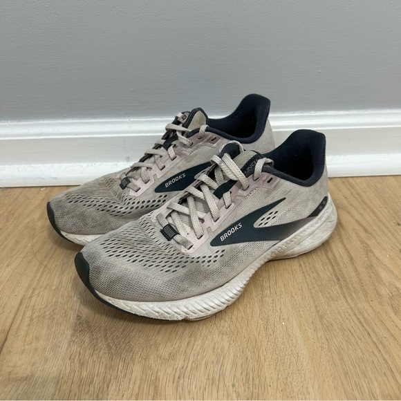 Brooks Launch GTS 8 Primrose Ombré Light Pink Athletic Running Shoes Size 6 - Picture 1 of 7